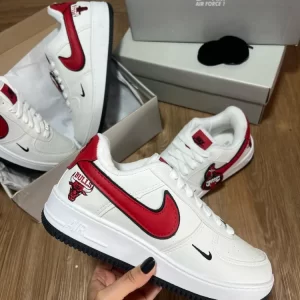 Tênis Nike air force bulls