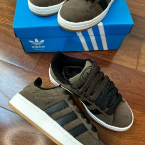 Tênis Adidas campus