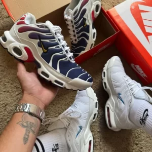 Tênis Nike airmax tn plus
