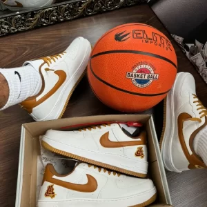 Tênis Nike maxcouro