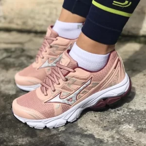Tênis Mizuno uet