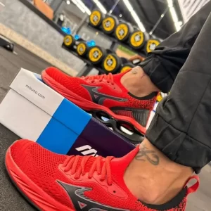 Tênis Mizuno invictus 3