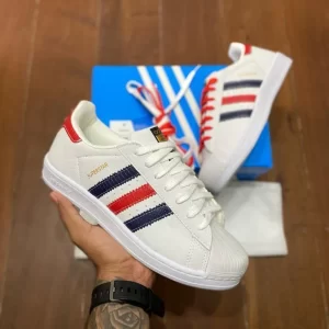 Tênis Adidas superstar