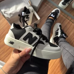 Tênis New balance ct 303