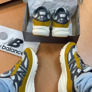 Tênise New balance 990